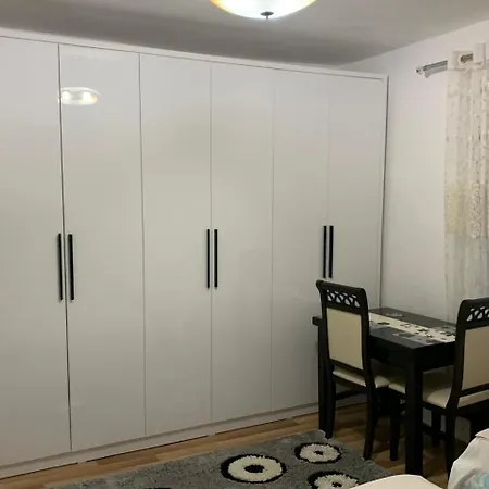 In Berat's Center Appartamento Berat