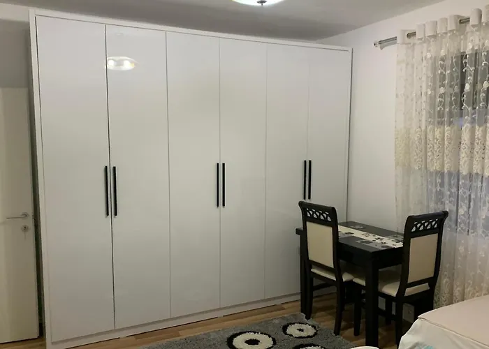 In Berat's Center 公寓 培拉特