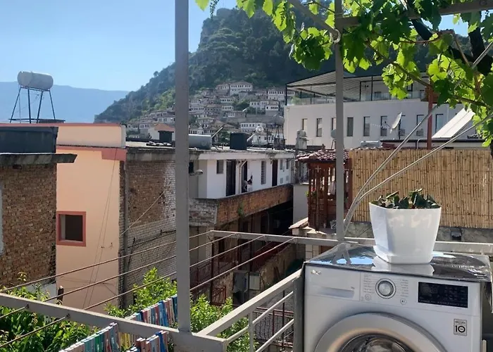 In Berat's Center 公寓