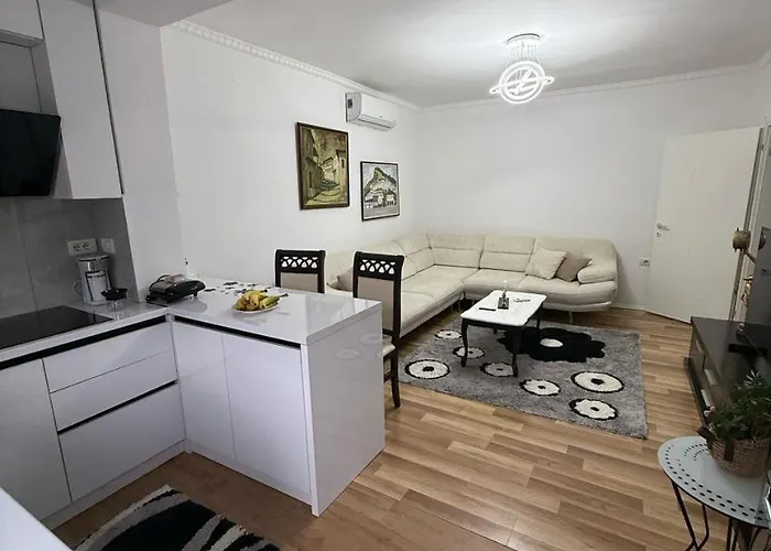 In Berat's Center 公寓 培拉特