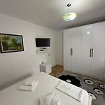 Apartment In Berat's Center *