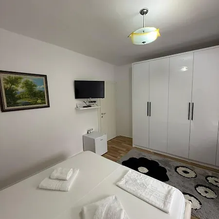 Appartement In Berat's Center *