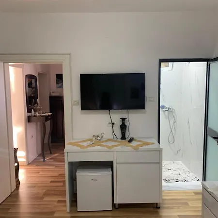 In Berat's Center Апартаменты