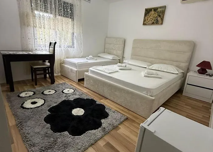 In Berat's Center Lägenhet